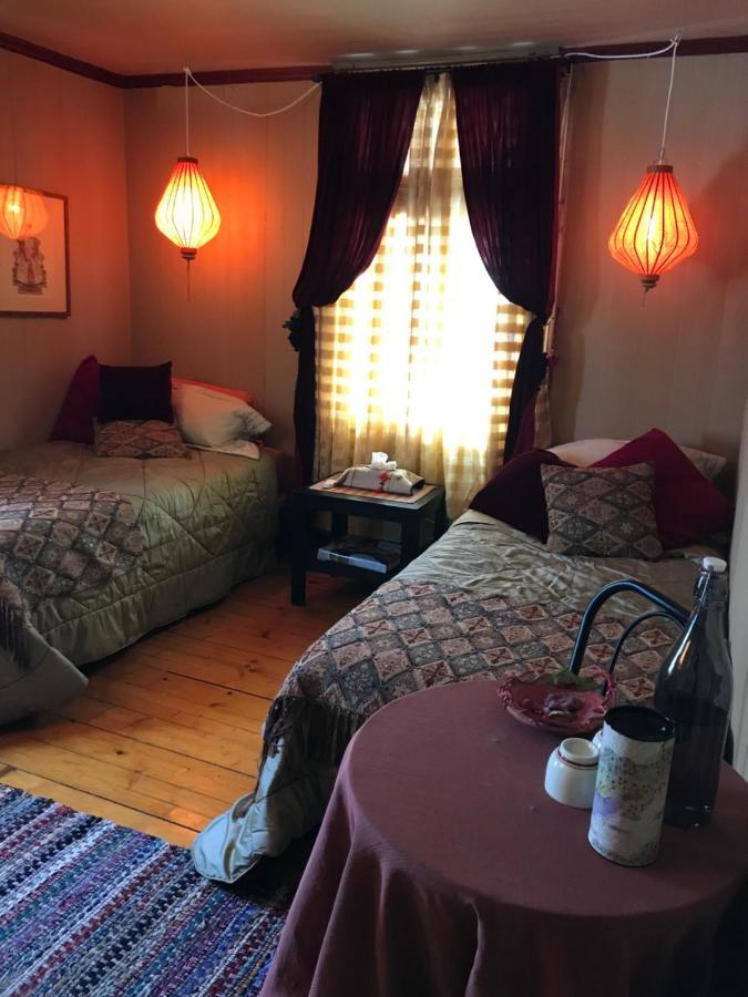 Gite Au Toit Bleu Bed & Breakfast Sainte-Famille Exterior photo